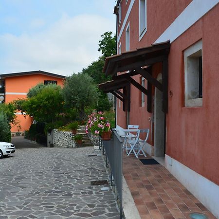 B&B La Casa Rossa Paola Luaran gambar