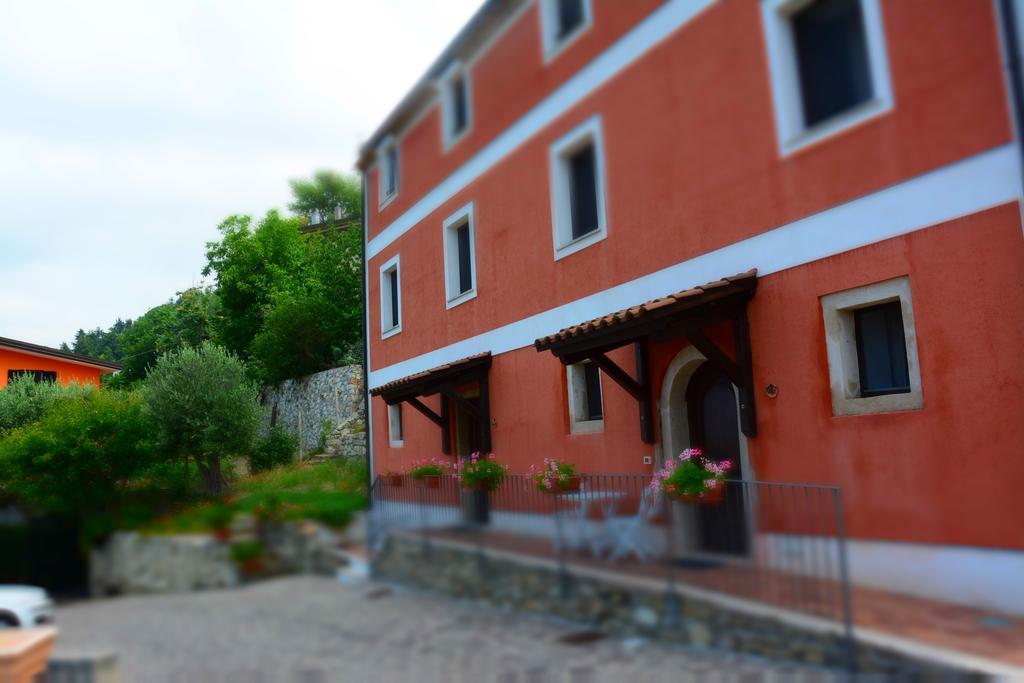 B&B La Casa Rossa Paola Luaran gambar
