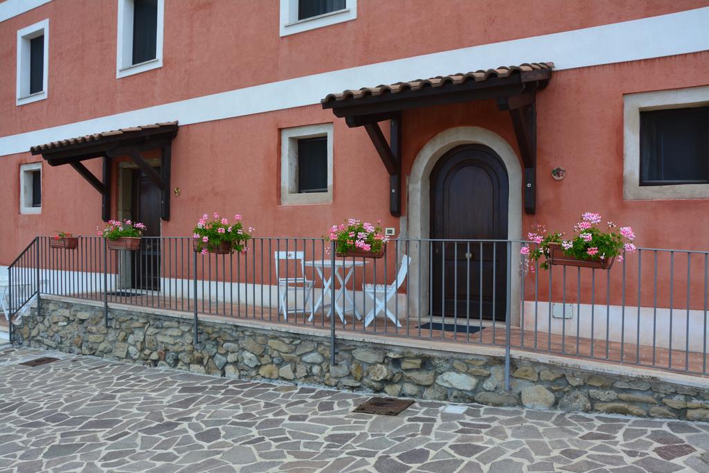 B&B La Casa Rossa Paola Luaran gambar