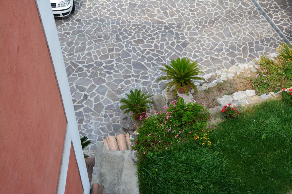 B&B La Casa Rossa Paola Luaran gambar
