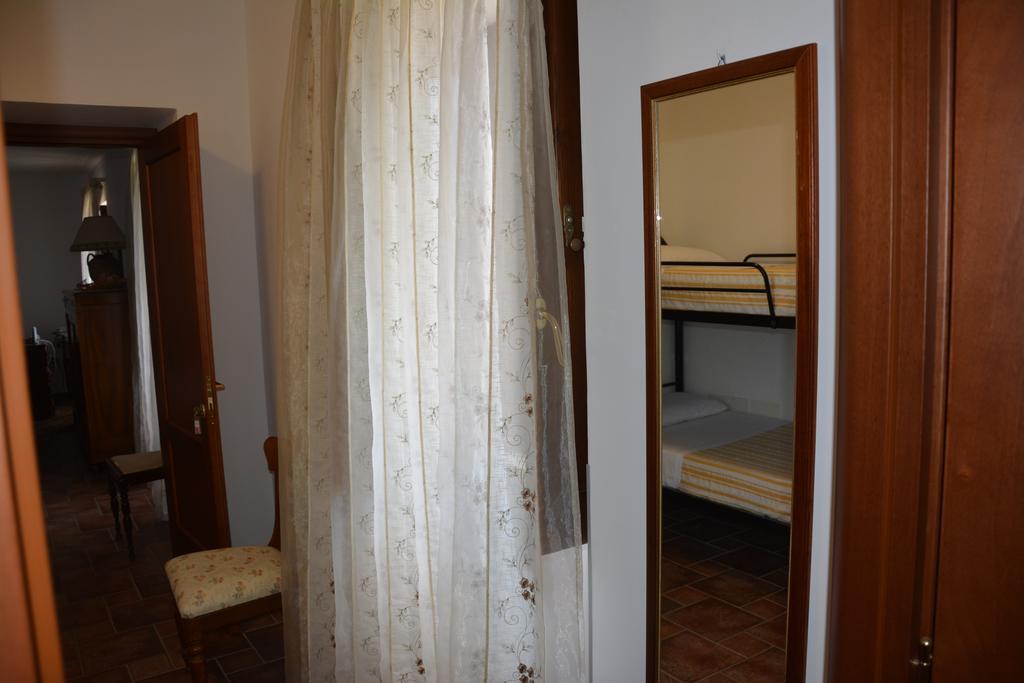 B&B La Casa Rossa Paola Luaran gambar